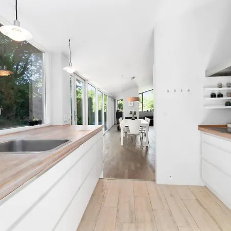 Villa A Cosy Modern House By The Woods And Egå